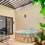 Apartment In The Heart Of - Location In Town Tulum