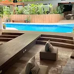 Menesse * Tulum