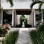Villa Beachfront Kiin *
