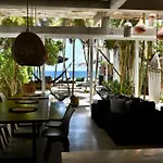Beachfront Kiin * Tulum