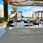 Menesse Apartamento