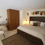 Luxury Jungle Loft, 7 Pools, Rooftop Panoramic View, Beach Shuttle, Fast Wifi