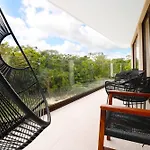 Private Rooftop Pool 3br Penthouse In The Jungle