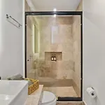 Penthouse With Private Plunge Pool - 2 King Apartamento *