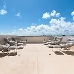 Penthouse With Private Plunge Pool - 2 King Apartamento