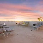 Penthouse With Private Plunge Pool - 2 King Apartamento