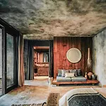 Nomade Temple Tulum