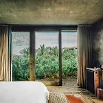Nomade Temple Hotel Tulum