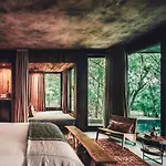 Nomade Temple Hotel Tulum