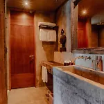 Nomade Temple Hotel 4*
