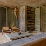 Hotel Nomade Temple Tulum