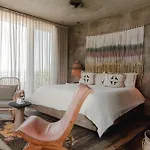 Nomade Temple Hotel Tulum