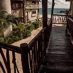 Chica Tulum