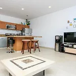 Apartment Perfectly Situated Between The Beach & Town By Stella