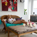 Apartahotel Livetulum