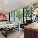 Eco Villa-Privacy-Security-Family Friendly 2 Bedrooms