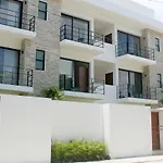Yaax Kiin Apartahotel