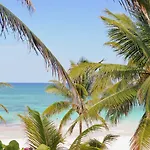 Playa Xcanan 3*