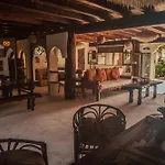 Hotel Chica 4*