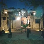 Tooj Cheel Lodge Tulum