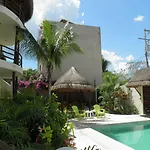 Tua Large Comfortable Pool Parking Space Apartamento *