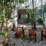 Villa Flor De Mayo