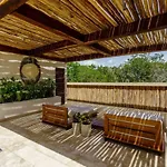 Jungle Luxury In Private Residential Area & Stunning Rooftop By Stella
