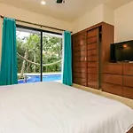 Apartamento Swim Up- 2 Bdr & 2 Bike In *