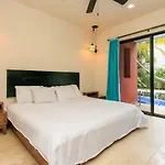 Apartamento Swim Up- 2 Bdr & 2 Bike In *