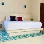 Amazing Casa Lam & Private Pool Hotel