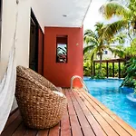 Swim Up- 2 Bdr & 2 Bike In Apartamento *