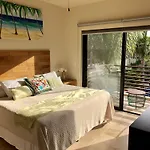 Casa Ya\'Ab