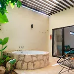 Hotel Kiimak 3*
