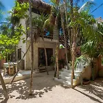 Hotel Casa Coyote 3*