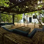 Zulum Hotel 3*
