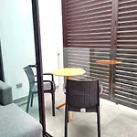 Private Roof W Plunge Pool, Brand New 2 Bedroom Penthouse For 6 Sleeps Holiday home Tulum