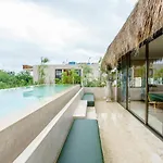 Luxury & Nature Meet A Private Pool & Roof Pool Apartamento Tulum