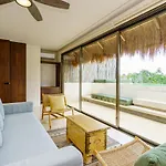 Luxury & Nature Meet A Private Pool & Roof Pool Apartamento *