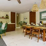 Luxury & Nature Meet Plus A Private Pool & Roof Pool