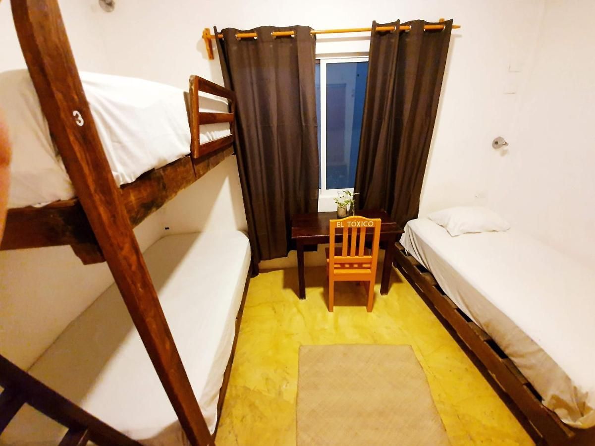 La Casona Hostel *