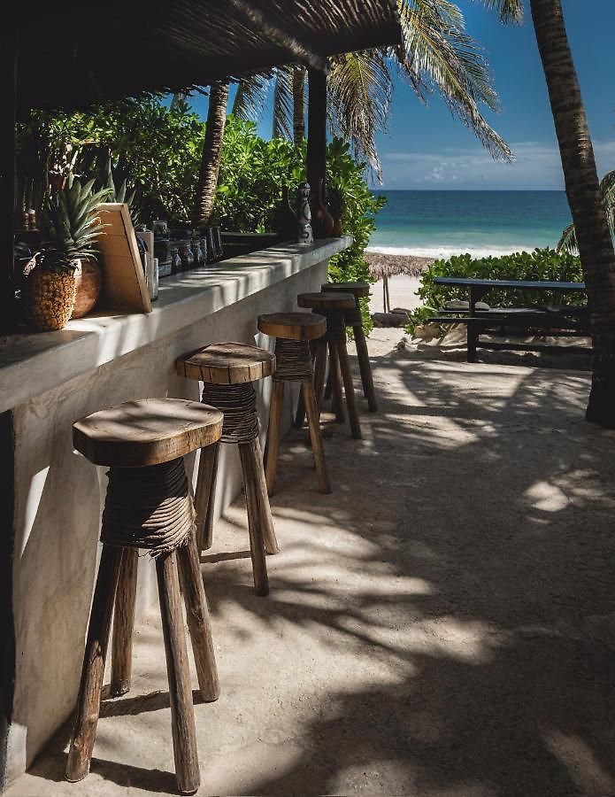 Nest Hotel