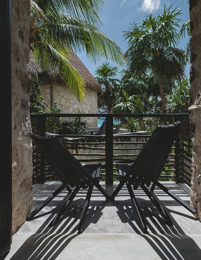 Nest Hotel 4*