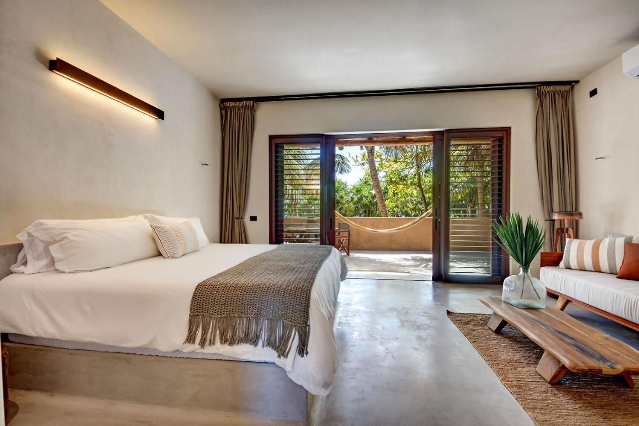 Privada Soliman Bay Pets Welcome! Villa