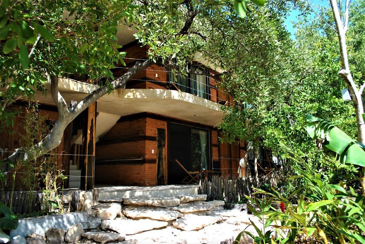 Sunset House Hotel