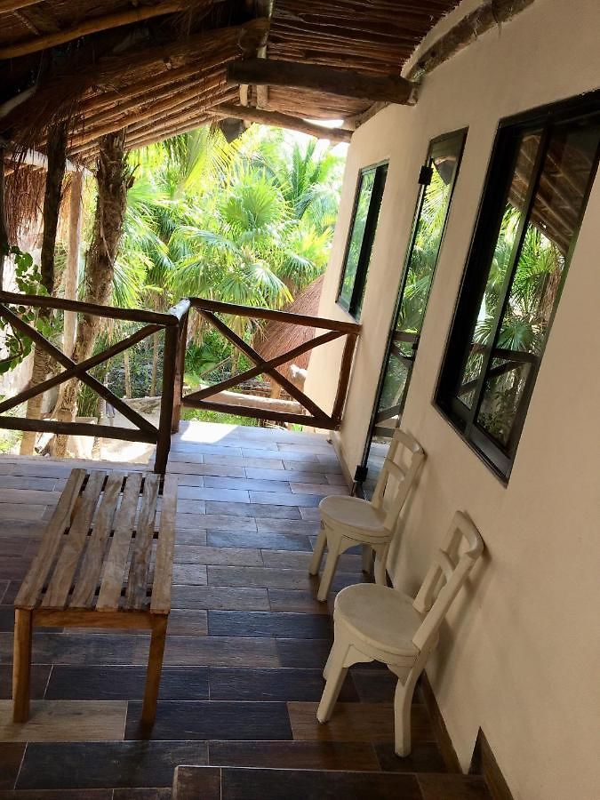 La Casa De Mia