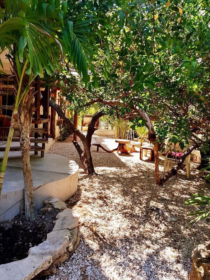 La Casa De Mia Hotel 2*