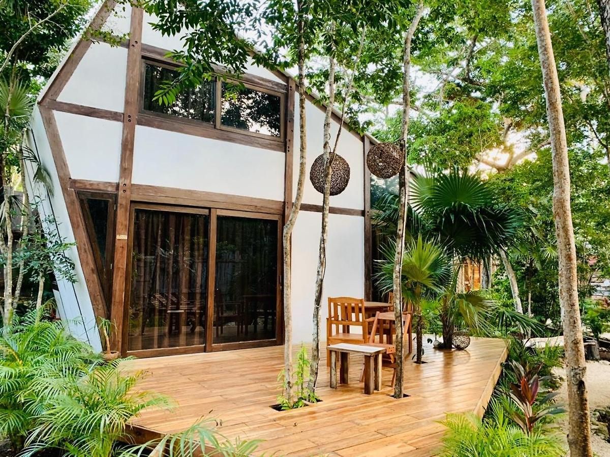 Nahouse Jungle Lodge
