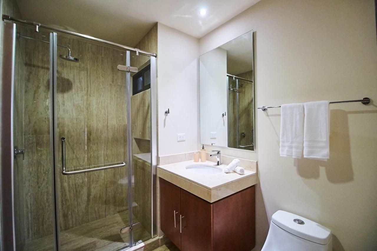 Apartment Luxury Poolside Gem With Pool, Jacuzzi & Gym Tulum