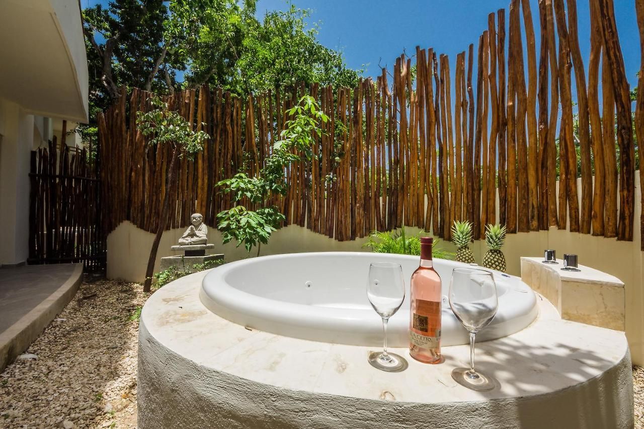 Poolside Bliss With Private Terrace And Jacuzzi * Tulum