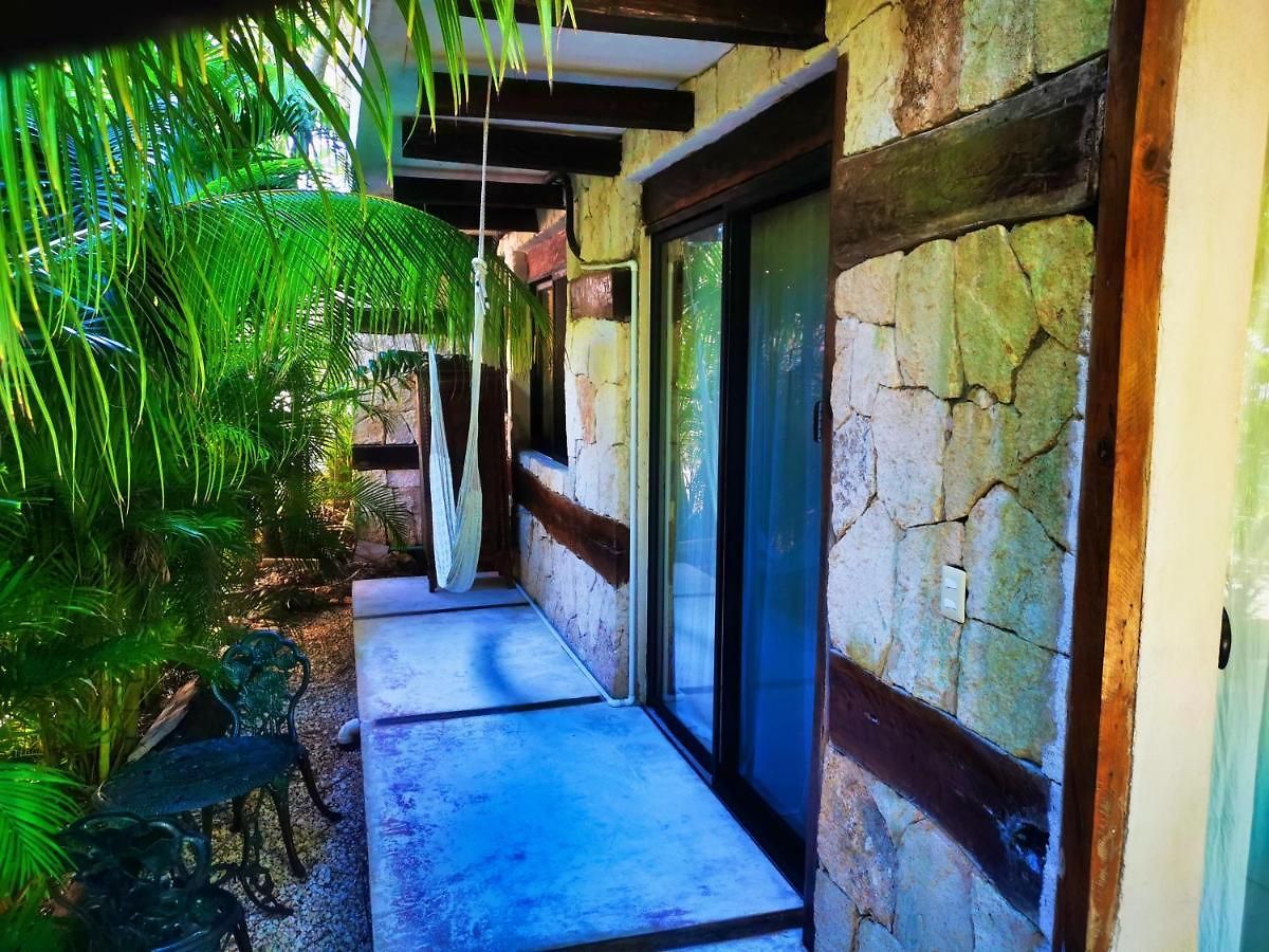 La Casa De Mia